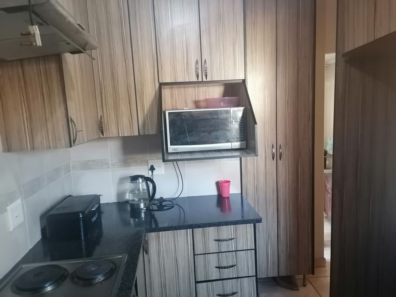 House For Sale in Birch Acres, Kempton Park - Photo 10
