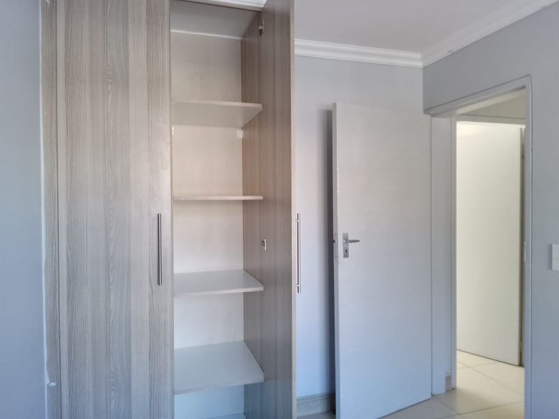 Splendid Apartment For Sale in Pretoria North, Pretoria - Photo 7