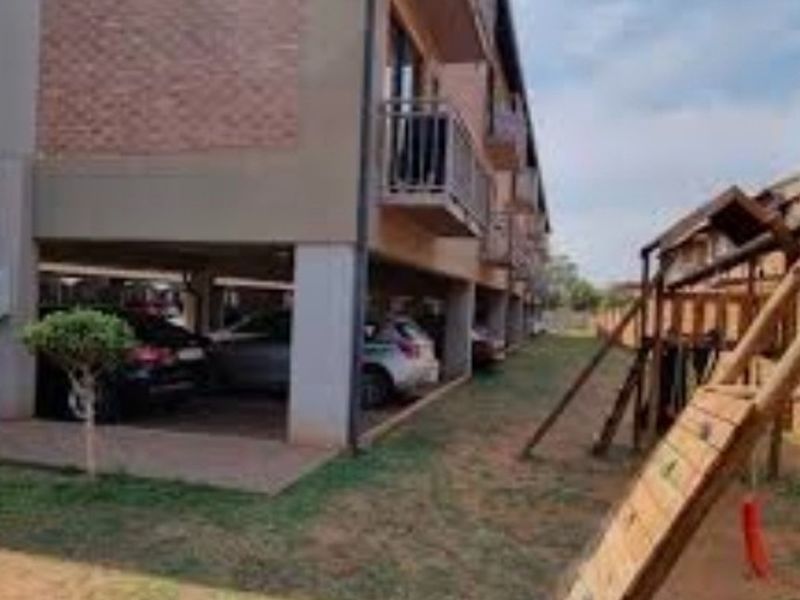 Splendid Apartment For Sale in Pretoria North, Pretoria - Photo 9