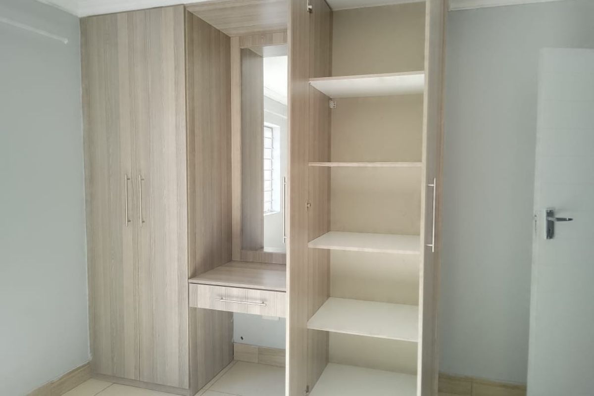 Splendid Apartment For Sale in Pretoria North, Pretoria - Photo 5