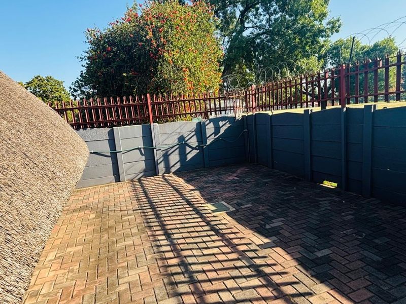 House For Sale in CW 4, Vanderbijlpark - Photo 7