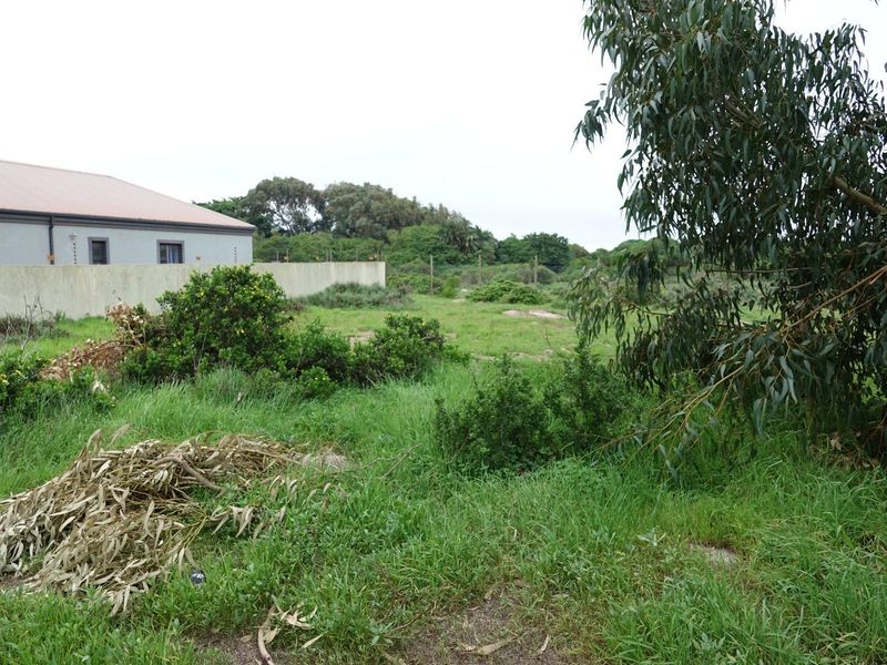 WOW! building your dream home a walk from the beach! - Photo 4