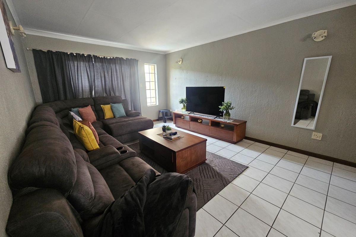 Apartment For Sale in Nelspruit Ext 11, Nelspruit - Photo 4
