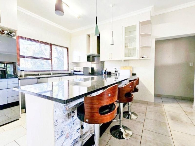 Apartment For Sale in Key West Estate, Hartbeespoort, North West - Photo 3