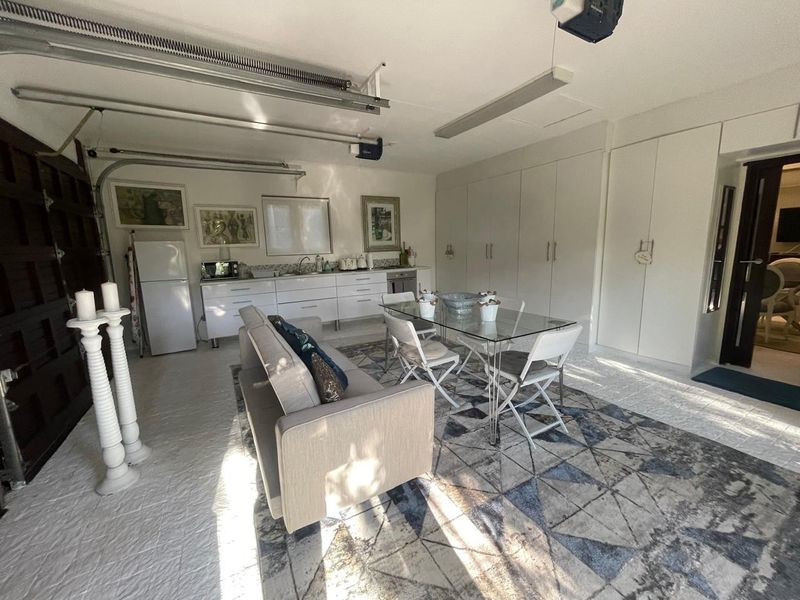Fully Furnished, Cottage To Rent in White River Country Estate - Photo 3