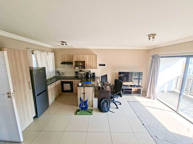 Apartment For Sale in Secure Village - Photo 2