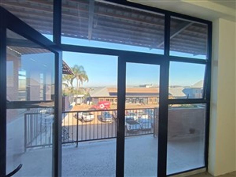 Commercial Property To Rent in Ballito Central, Ballito, KwaZulu Natal - Photo 4