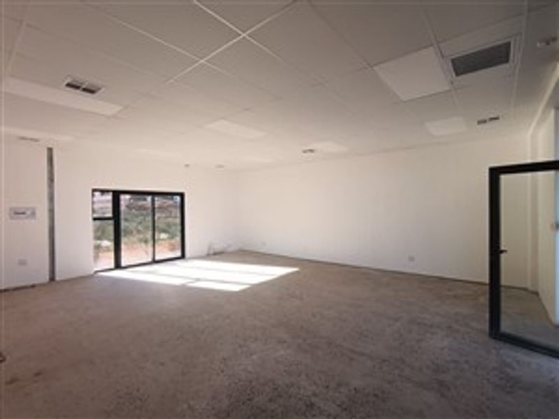 Commercial Property To Rent in Ballito Central, Ballito, KwaZulu Natal - Photo 5