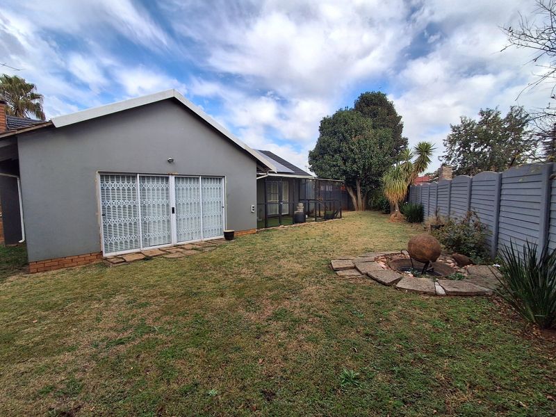House For Sale in Bonaero Park, Kempton Park - Photo 5