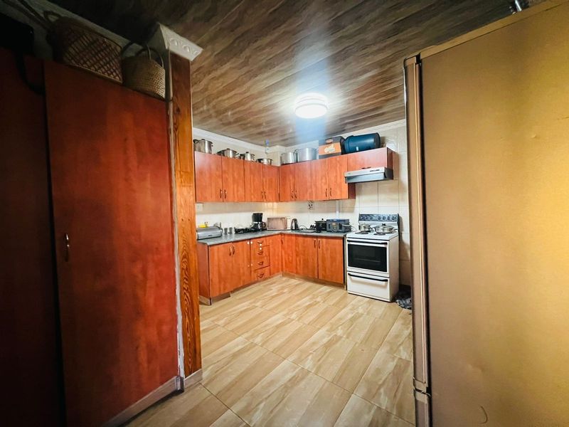 House For Sale in Vanderbijlpark CW 5, Vanderbijlpark CW, Vanderbijlpark - Photo 5