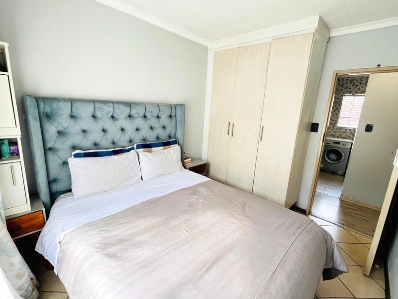 Townhouse For Sale in Monavoni, Centurion - Photo 7