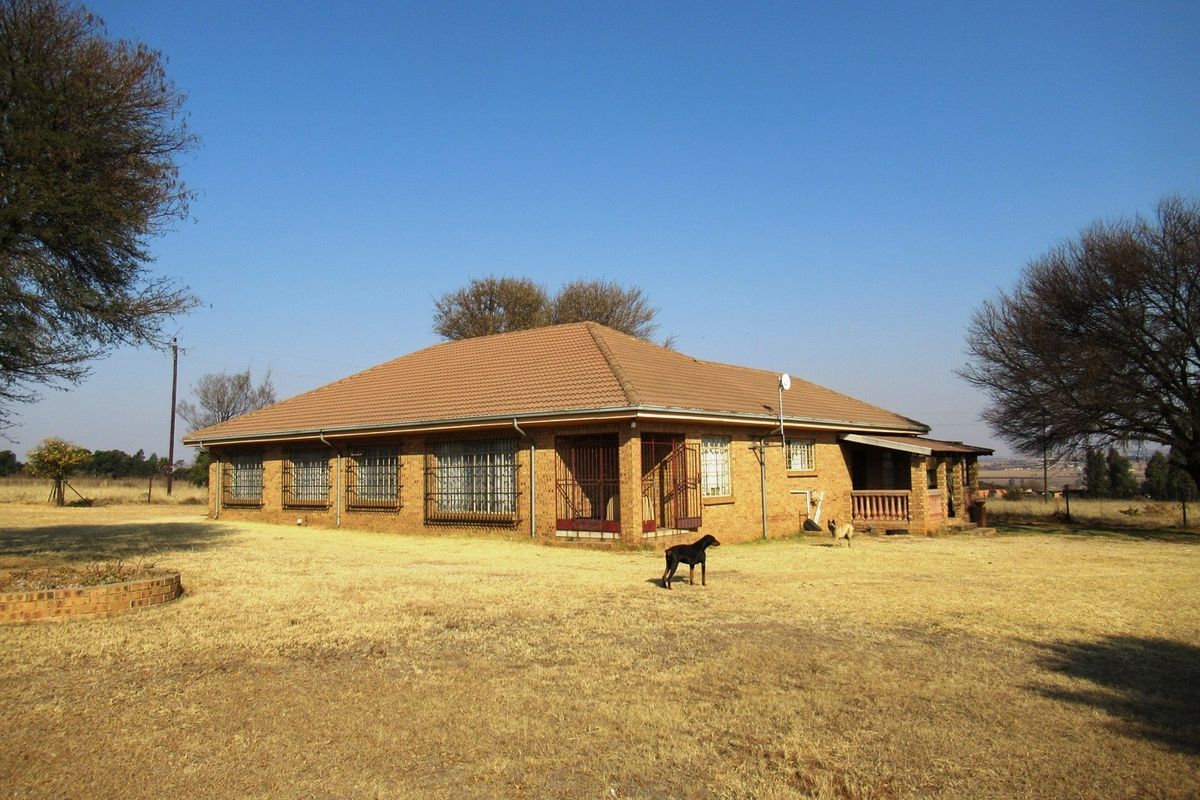 Small Holding For Sale in Bronkhorstspruit Rural, Bronkhorstspruit - Photo 4