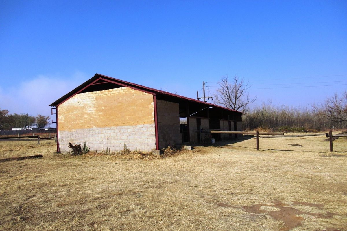 Small Holding For Sale in Bronkhorstspruit Rural, Bronkhorstspruit - Photo 5
