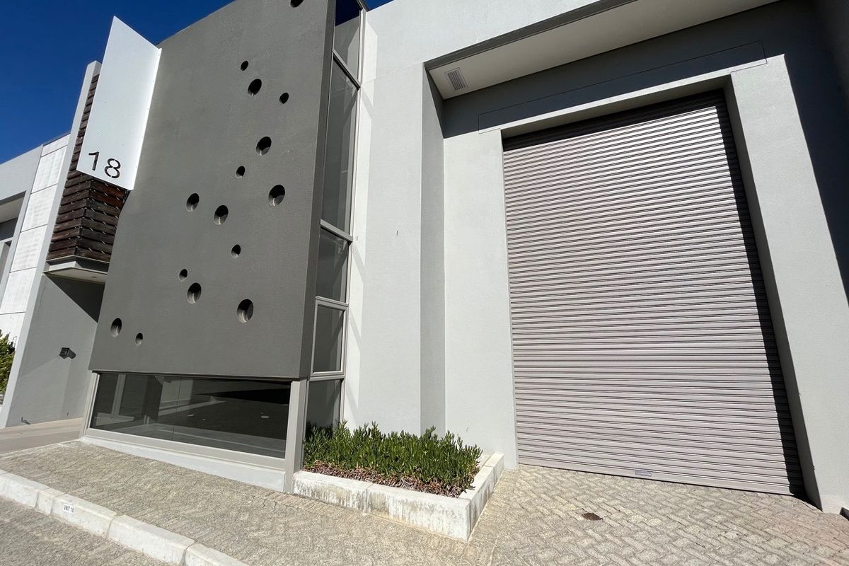 423m2 Warehouse To LET in The Reserve Business Park 2 - Photo 2