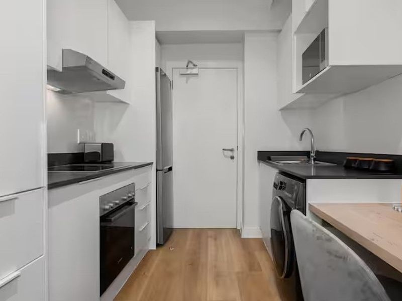 Modern Studio Apartment - The Carrington, Loop Street - Photo 6