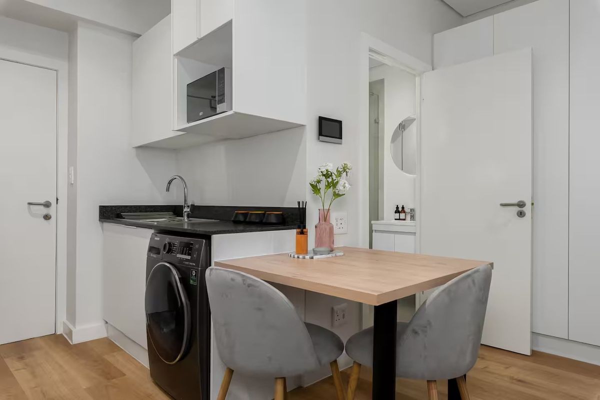 Modern Studio Apartment - The Carrington, Loop Street - Photo 4