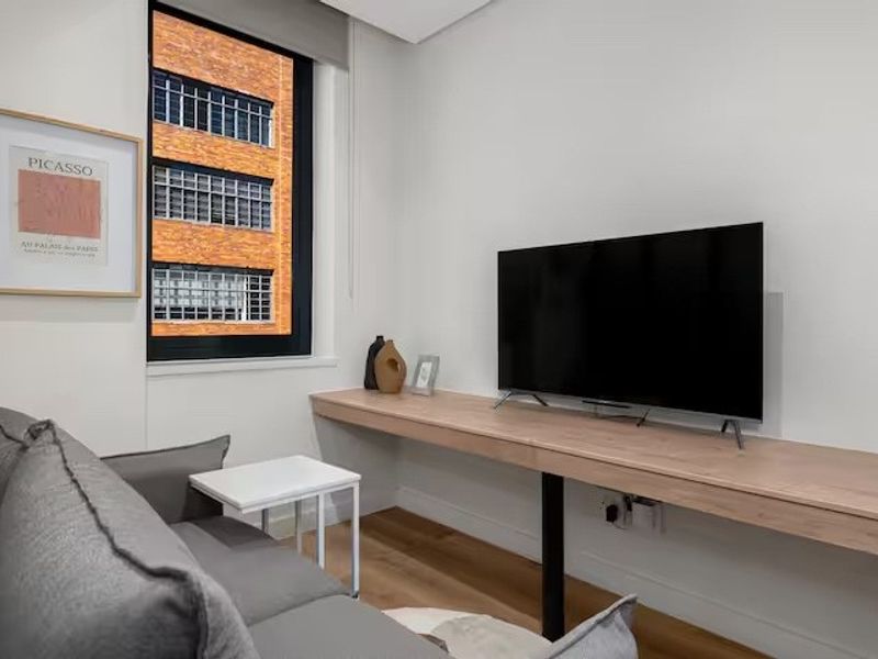Modern Studio Apartment - The Carrington, Loop Street - Photo 5