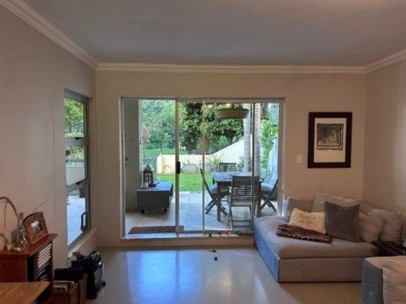 Apartment To Rent in Sandton Central, Sandton - Photo 2
