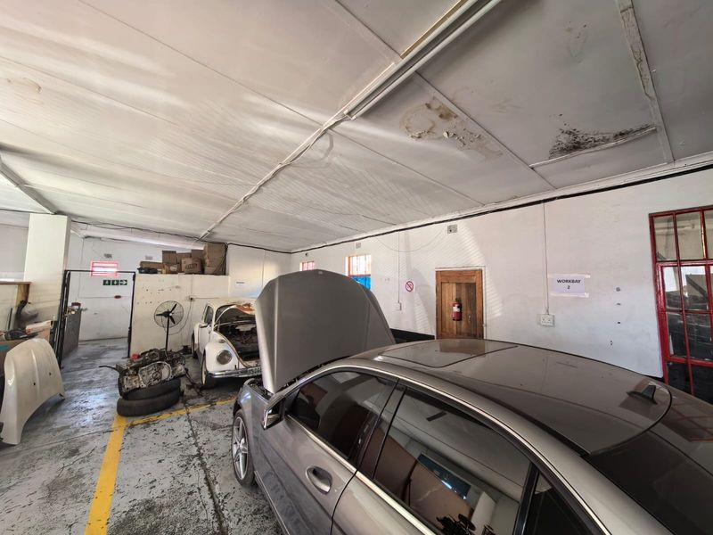Positive Cash Flow Day One! Secure Dual-Tenant Commercial Property For Sale in Kimberley Central - Photo 9