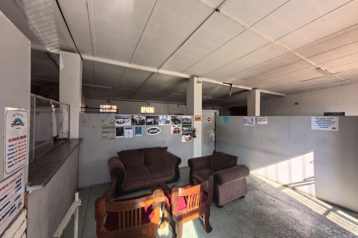 Positive Cash Flow Day One! Secure Dual-Tenant Commercial Property For Sale in Kimberley Central - Photo 3