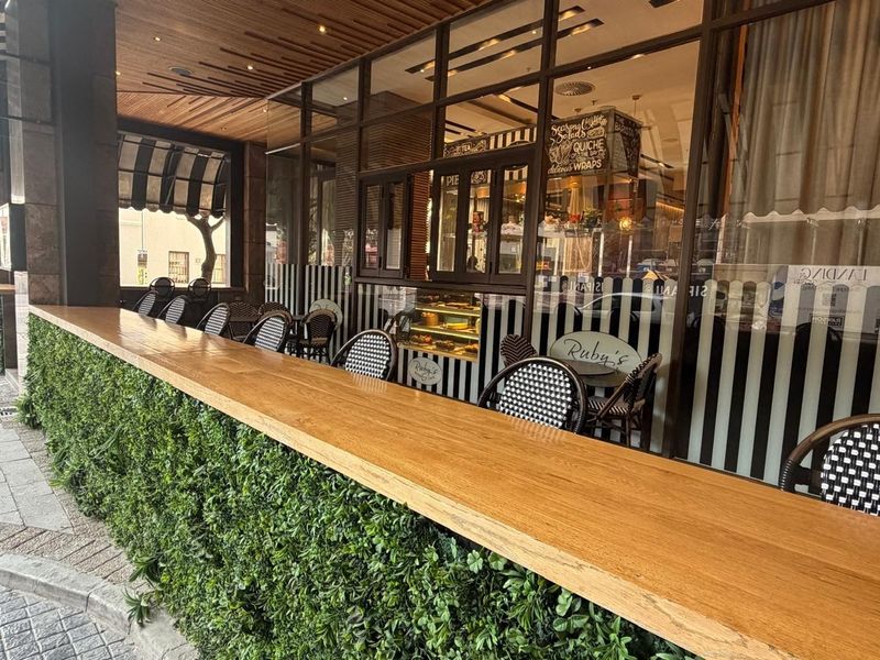 Retail Space To Rent in Cape Town City Centre, Cape Town - Photo 3