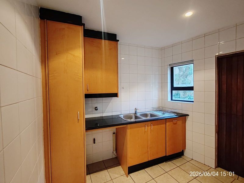 Luxury 4-Bedroom Family Home for Sale - Photo 5