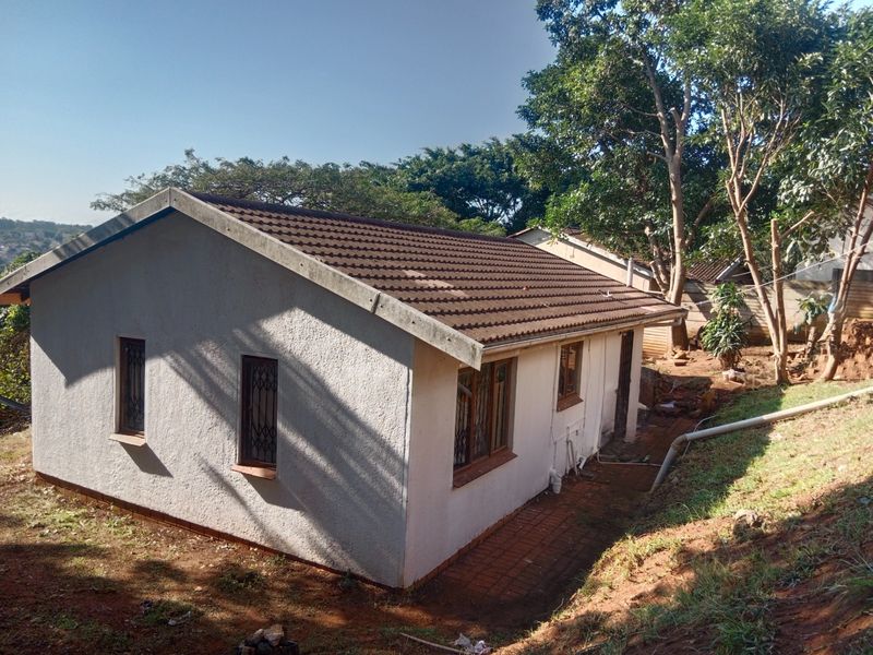 3-bedroom house Investment House - Photo 3
