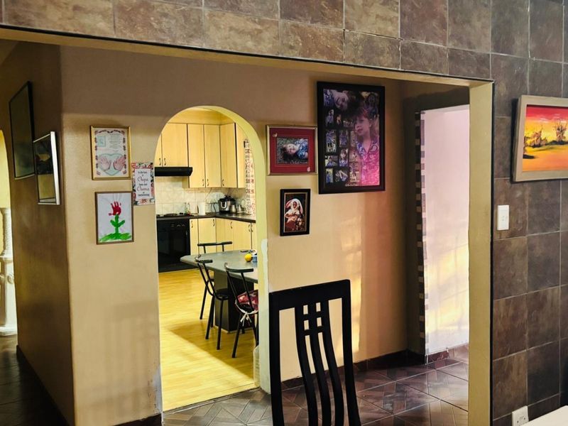 House For Sale in Vanderbijlpark - Photo 9