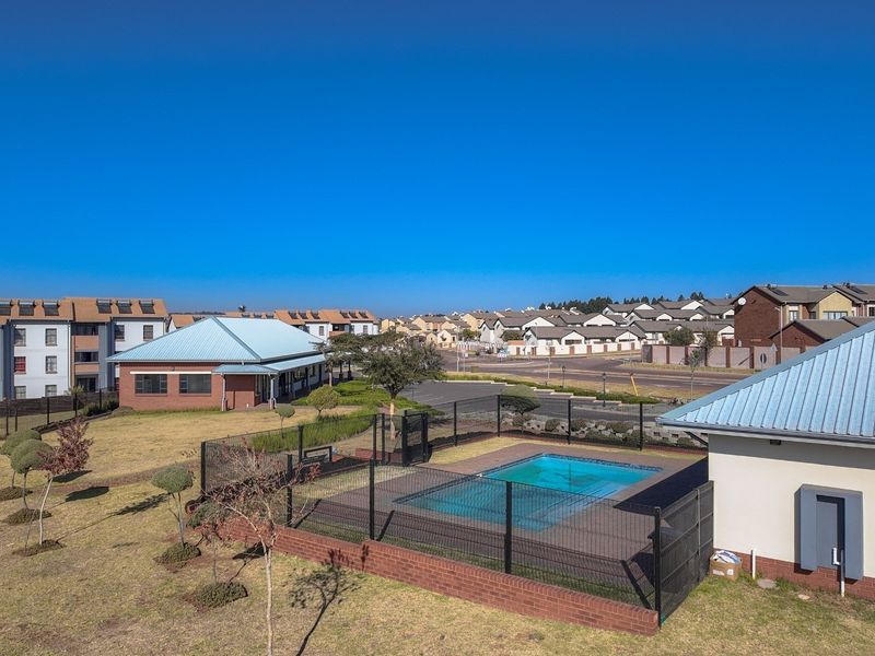 Apartment For Sale in Sagewood, Midrand - Photo 10