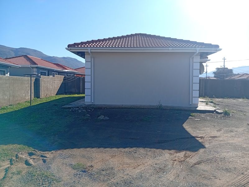 2 Bedroom Home on a Spacious Corner Plot with Expansion Potential - Photo 5