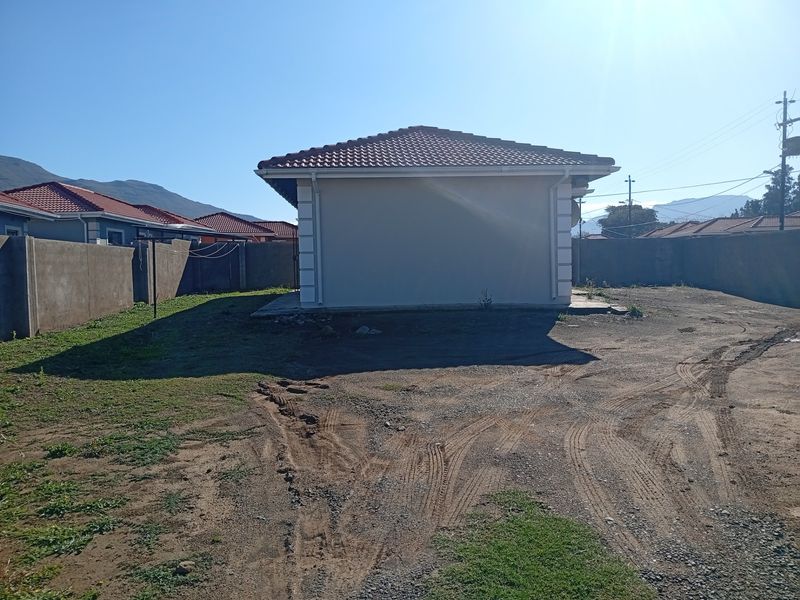 2 Bedroom Home on a Spacious Corner Plot with Expansion Potential - Photo 4