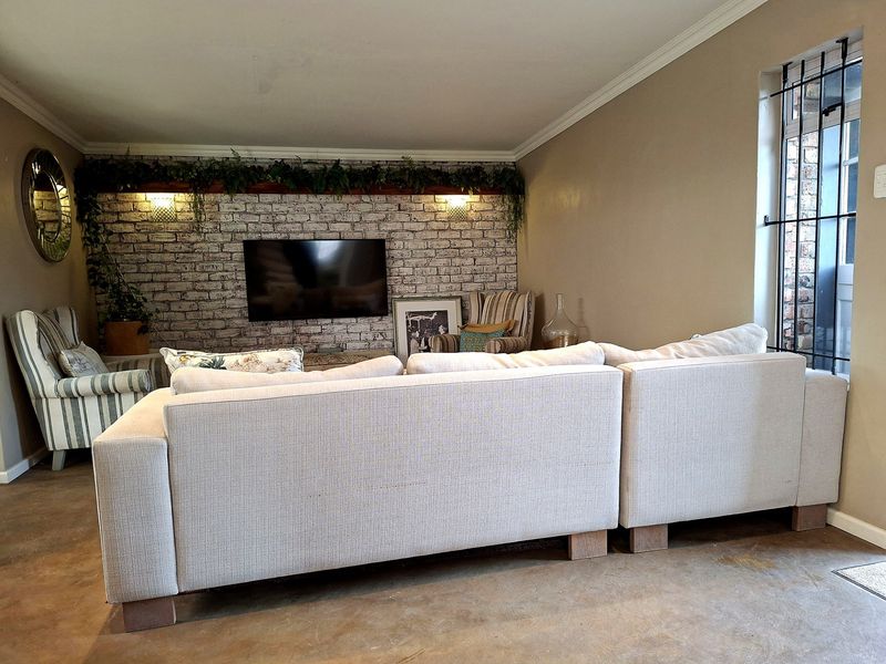 Modern Entertainer’s Home with Garage and Extra Parking - Photo 4