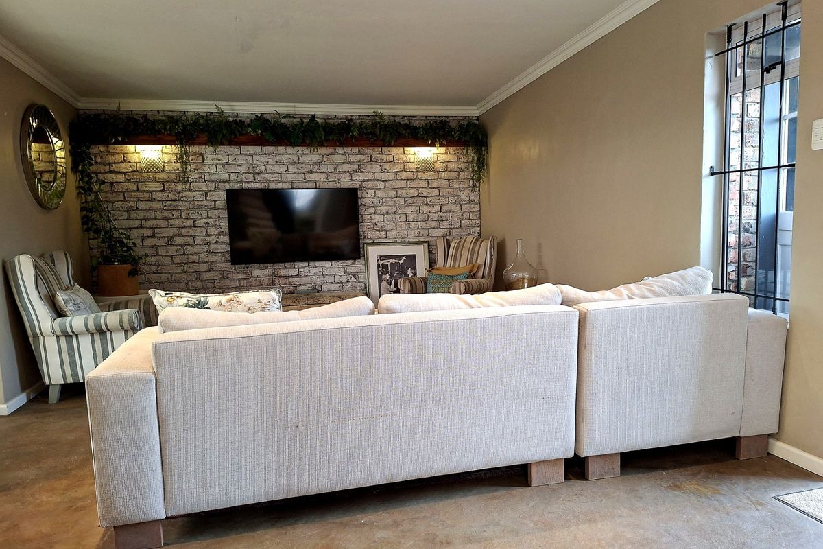 Modern Entertainer’s Home with Garage and Extra Parking - Photo 4