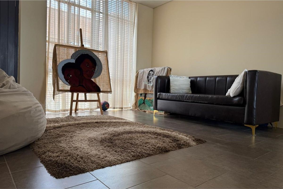 Apartment To Rent in Newtown, Johannesburg - Photo 2