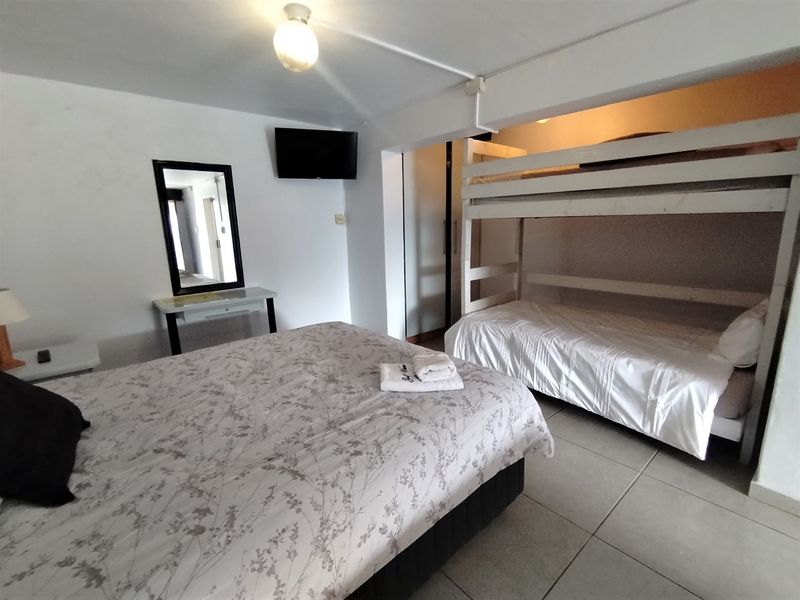 Lodge For Sale in Empangeni Central, Empangeni, KwaZulu Natal - Photo 8