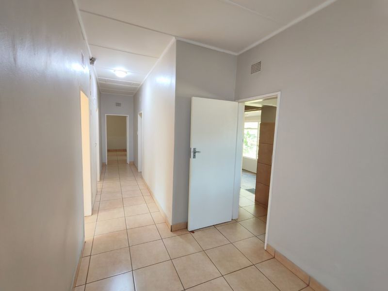 Spacious 8.5 Hectare Smallholding - Just 3km from Bela Bela, Limpopo - Photo 8