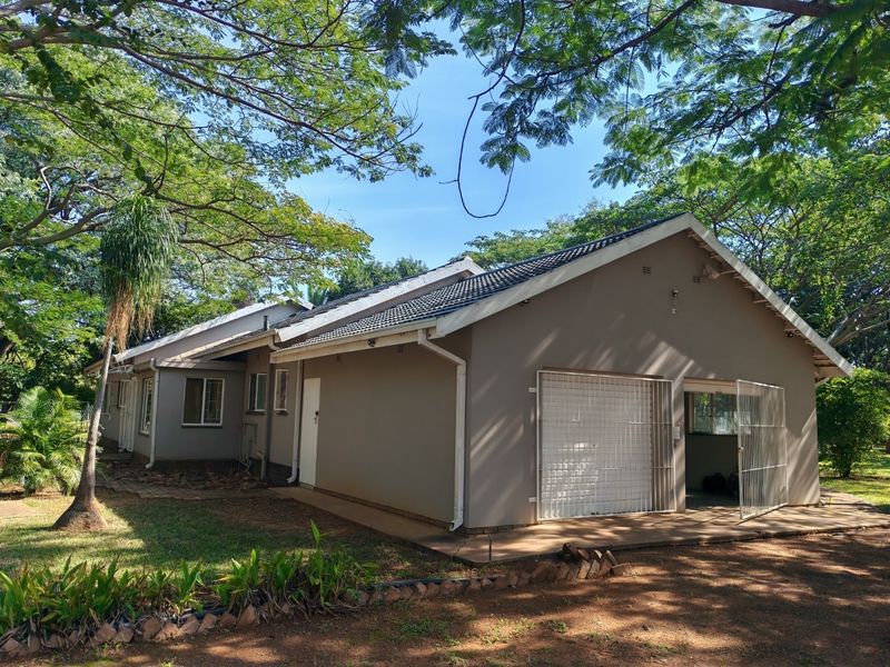 Spacious 8.5 Hectare Smallholding - Just 3km from Bela Bela, Limpopo - Photo 3