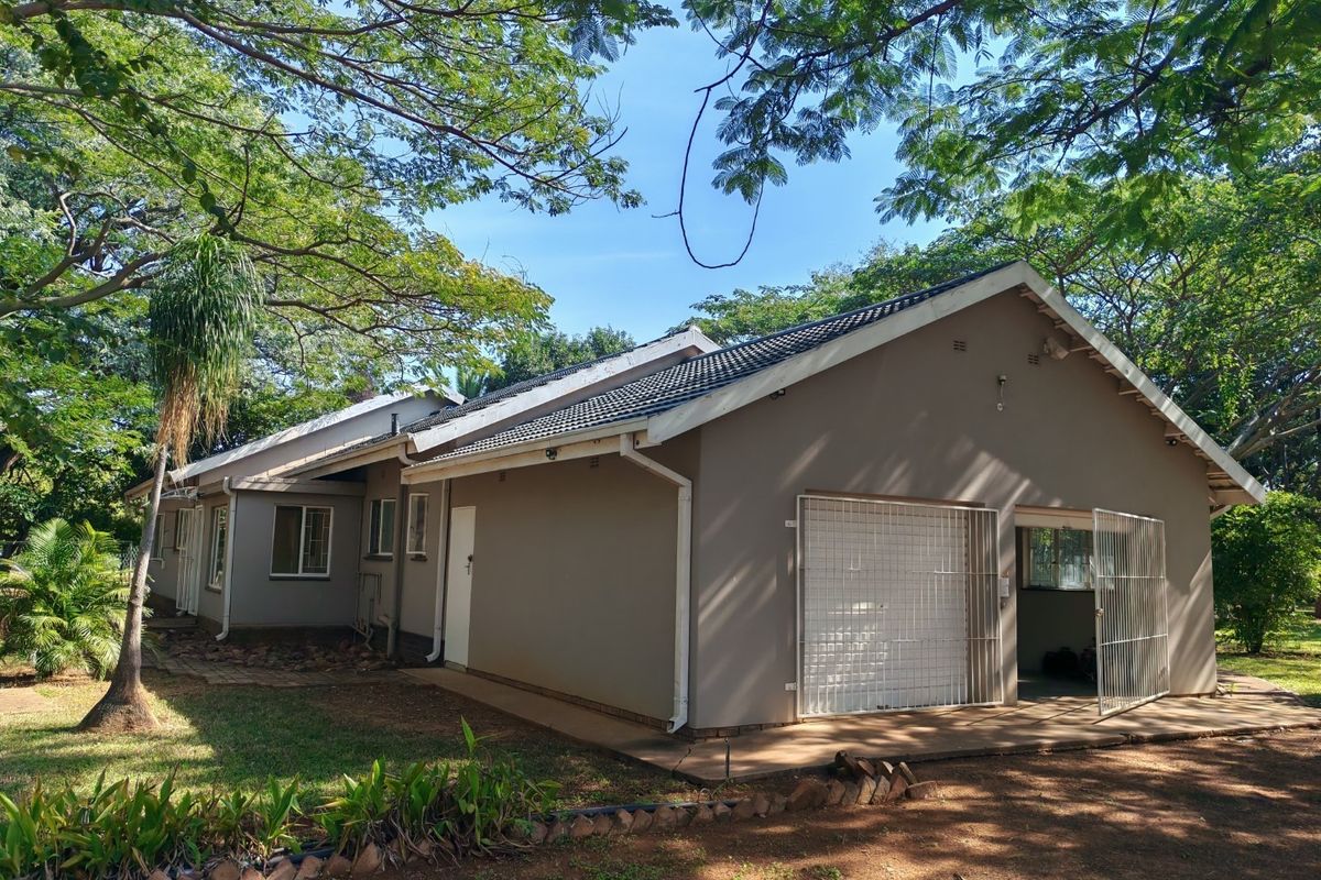 Spacious 8.5 Hectare Smallholding - Just 3km from Bela Bela, Limpopo - Photo 3