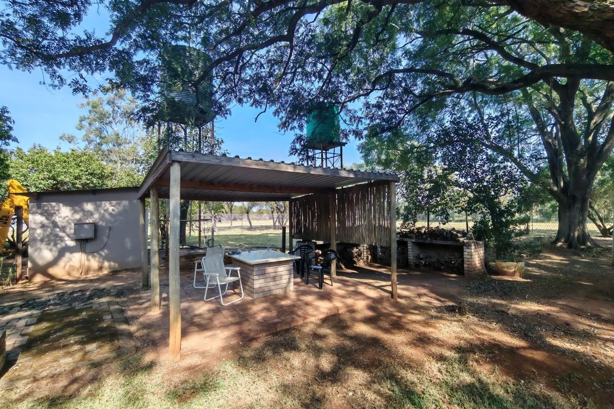 Spacious 8.5 Hectare Smallholding - Just 3km from Bela Bela, Limpopo - Photo 5