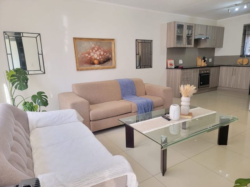 Apartment To Rent in Gateway Village in Gateway Manor, Hartbeespoort, North West - Photo 6