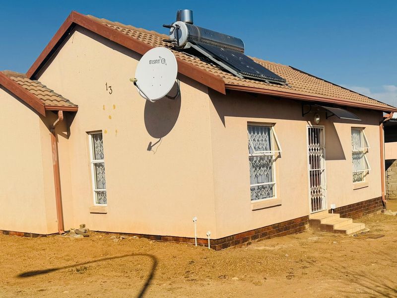 2 Bedroom Home To Rent in Southern Gateway, Polokwane - Photo 1