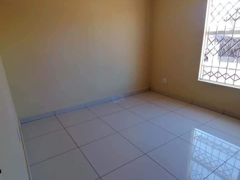 2 Bedroom Home To Rent in Southern Gateway, Polokwane - Photo 5