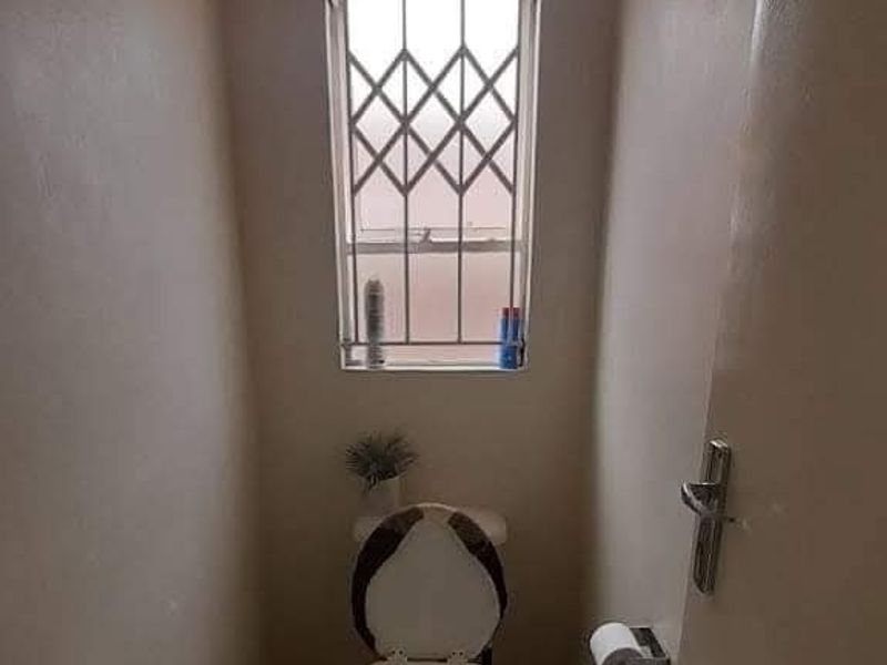 2 Bedroom Home To Rent in Southern Gateway, Polokwane - Photo 4
