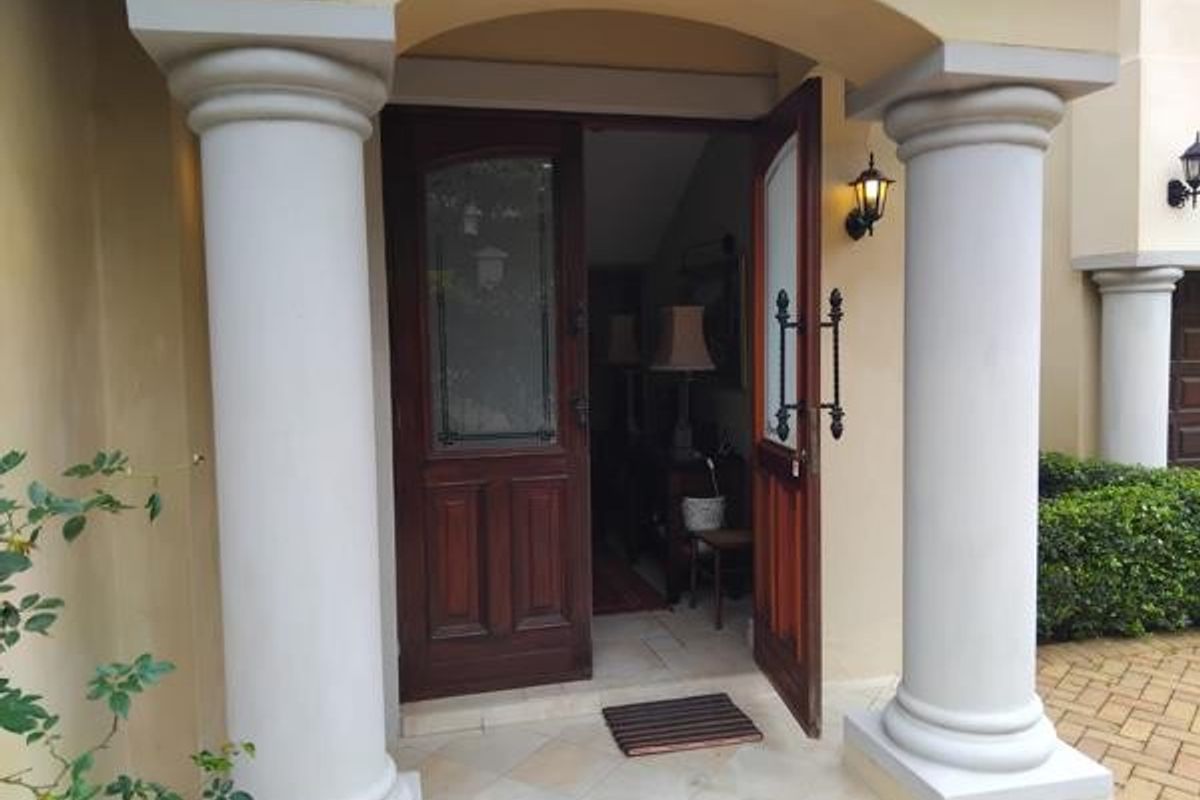 Townhouse For Sale in Westville, KwaZulu Natal - Photo 5