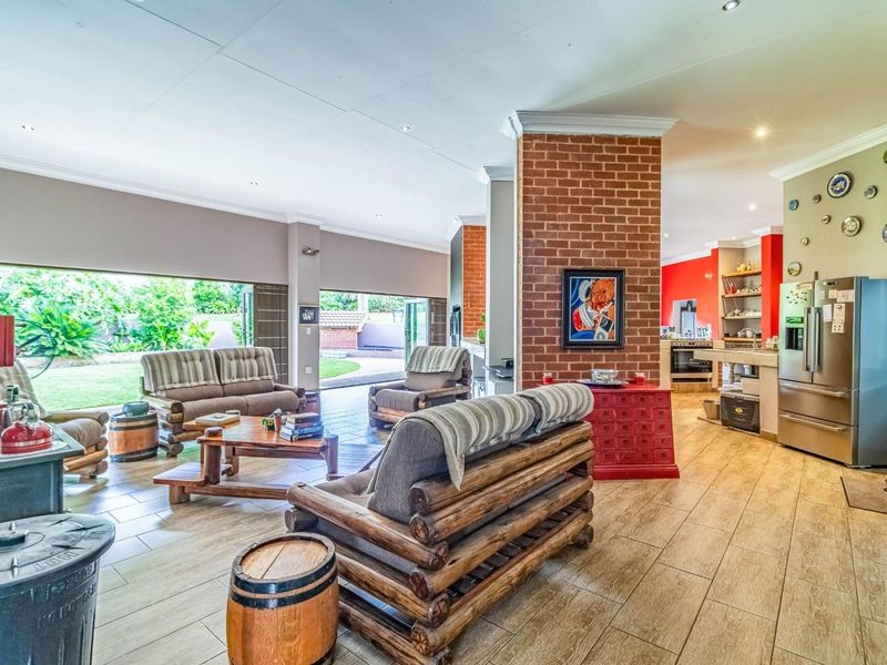 4-Bedroom Family Retreat in Rangeview - Photo 8
