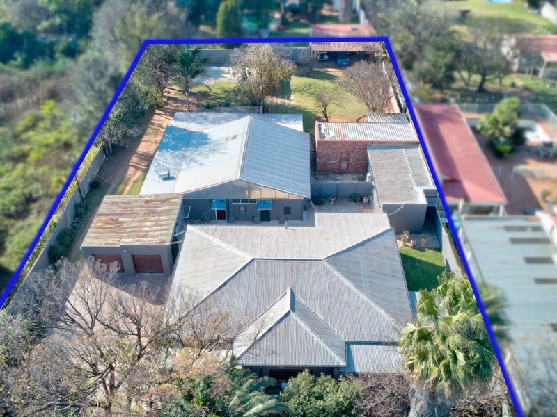 House For Sale in Florida, Roodepoort - Photo 1