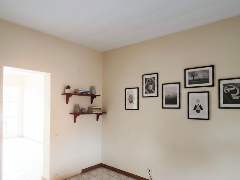 2 bed Apartment For Sale in Brenton, Boksburg R650 000. - Photo 10