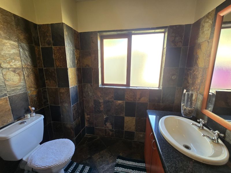 3 Bedroom Townhouse To Rent in Montana Park - Photo 5
