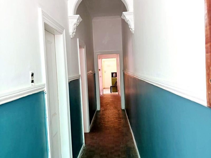 House For Sale in Salt River, Cape Town - Photo 2