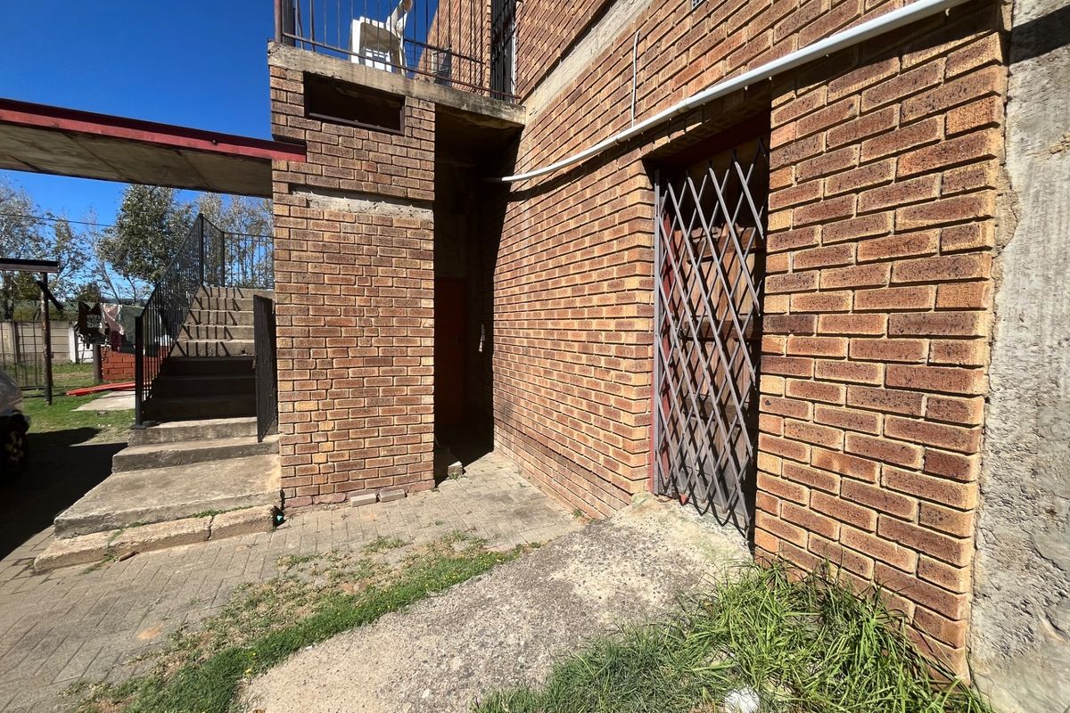 House For Sale in Hattingspruit, Dannhauser, KwaZulu Natal - Photo 4
